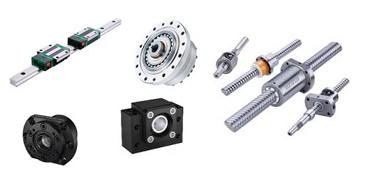 Obraz jest ucieleśnieniem precyzji, dynamiki i zaawansowanej technologii ruchu liniowego, kt&oacute;re są wizyt&oacute;wką marki HIWIN. Kompozycja łączy w sobie sterylny blask precyzyjnie obrobionej stali z profesjonalnym wizerunkiem autoryzowanego polskiego dystrybutora DAKAM. Całość emanuje niezawodnością, innowacyjnością i gotowością do dostarczania kompleksowych rozwiązań dla polskiego przemysłu. W centrum uwagi, na czystej, metalowej lub grafitowej powierzchni, znajduje się starannie zaaranżowany zestaw flagowych produkt&oacute;w HIWIN. Ta kompozycja wizualnie demonstruje kompleksowość oferty (słowo "produkty"): &bull;	Prowadnice liniowe (profilowe): Stanowią wizualny kręgosłup kompozycji. Długie, lśniące szyny z idealnie wyszlifowanymi bieżniami oraz precyzyjne w&oacute;zki liniowe nasunięte na nie. Symbolizują płynność, sztywność i dokładność pozycjonowania. &bull;	Mechanizmy śrubowo-toczne (śruby kulowe): Ukazana jest precyzyjnie wykonana śruba z nakrętką kulową, co wizualnie komunikuje zdolność do zamiany ruchu obrotowego na precyzyjny ruch liniowy. &bull;	Moduły liniowe (Osie liniowe): W kompozycji znajduje się r&oacute;wnież kompletny, zintegrowany moduł liniowy (np. z serii KK lub KA), kt&oacute;ry wizualnie komunikuje dostępność gotowych do montażu system&oacute;w pozycjonujących "plug-and-play". &bull;	Marka HIWIN: Na wszystkich komponentach (np. na w&oacute;zkach, nakrętkach, obudowach moduł&oacute;w) widoczne są wyraźne, laserowo grawerowane logotypy "HIWIN", co buduje zaufanie i podkreśla oferowanie oryginalnych, markowych produkt&oacute;w. Tło jest subtelnie rozmyte (efekt bokeh), ale jednoznacznie wskazuje na profesjonalną, wielkoskalową dystrybucję na terenie Polski: &bull;	Nowoczesny magazyn DAKAM: W tle widać rzędy wysokich regał&oacute;w magazynowych, wypełnionych uporządkowanymi, oryginalnymi opakowaniami HIWIN oraz długimi tubami do przechowywania prowadnic i śrub. Duża ilość towaru na stanie wizualnie potwierdza status "sprawdzonego dystrybutora". &bull;	Centrum Konfekcjonowania: W dalszym tle widoczny jest fragment warsztatu serwisowego z precyzyjną maszyną do cięcia prowadnic i śrub na wymiar. To wizualny dow&oacute;d na "kompleksową" obsługę i wartość dodaną. &bull;	Logo Dystrybutora: W dyskretnym, ale widocznym miejscu umieszczone jest logo DAKAM, z dopiskiem "Autoryzowany Dystrybutor HIWIN", co buduje jego markę jako zaufanego partnera. Obraz niesie jasny komunikat: "Jako czołowy polski dystrybutor DAKAM, posiadamy pełen asortyment produkt&oacute;w techniki liniowej HIWIN (prowadnice, śruby, moduły), dostępnych natychmiast z naszego magazynu, wraz ze wsparciem technicznym i usługą cięcia na wymiar".